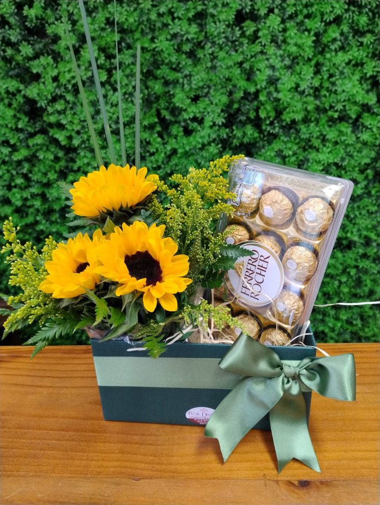 Arranjo girassol + Ferrero